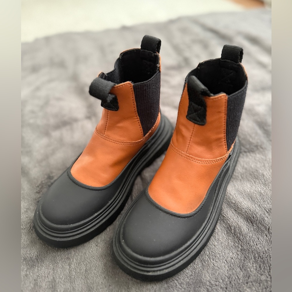 ZARA Kids Chunky Chelsea Boots